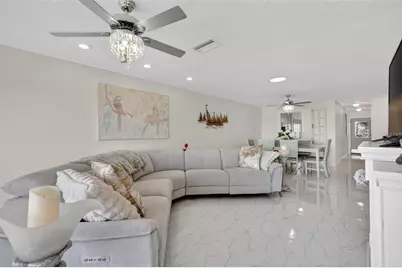 427 Boca Ciega Point Boulevard N, Saint Petersburg, FL 33708 - Photo 14