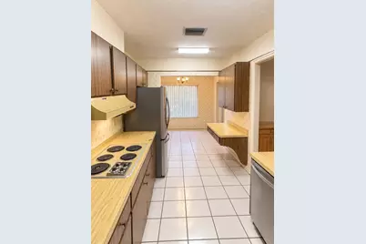 1731 Coco Palm Circle, Sun City Center, FL 33573 - Photo 6
