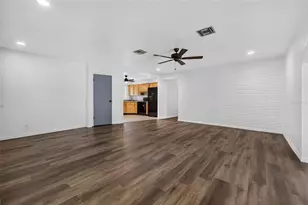 4014 Alabama Ave NE, Saint Petersburg, FL 33703 - Photo 6