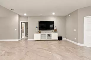 2231 Orchid Dr, Davenport, FL 33837 - Photo 24