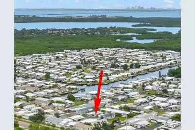6830 Americana Drive NE #127, Saint Petersburg, FL 33702 - Photo 32