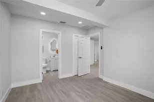 630 180th Ave E, Redington Shores, FL 33708 - Photo 18