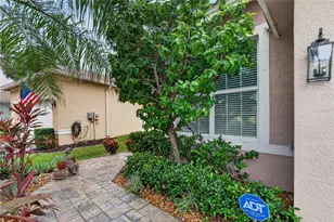 15906 Cobble Mill Dr, Wimauma, FL 33598 - Photo 2
