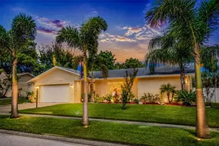 161 Sunward Ave, Palm Harbor, FL 34684 - Photo 2
