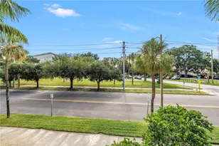 700 Beach Dr NE, Saint Petersburg, FL 33701 - Photo 32