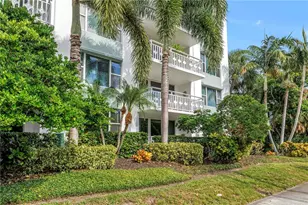 700 Beach Dr NE, Saint Petersburg, FL 33701 - Photo 2