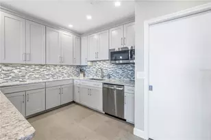 700 Beach Dr NE, Saint Petersburg, FL 33701 - Photo 44