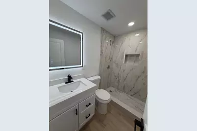 924 Valmar St, Brandon, FL 33511 - Photo 14