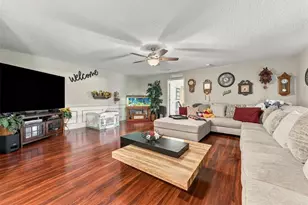 6028 Sunset Vista Dr, Lakeland, FL 33812 - Photo 10