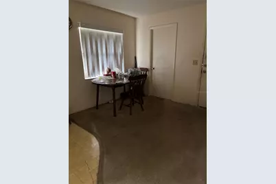 1615 Blossom Circle E, Lakeland, FL 33805 - Photo 4