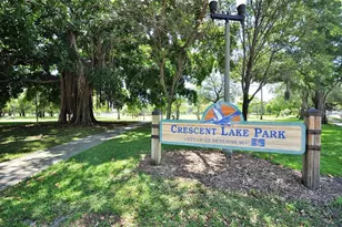 828 22nd Ave N, Saint Petersburg, FL 33704 - Photo 2