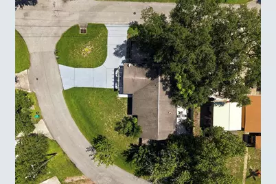 200 Twin Lake Drive, Largo, FL 33770 - Photo 56