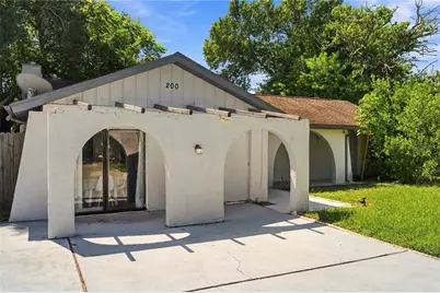 200 Twin Lake Drive, Largo, FL 33770 - Photo 4
