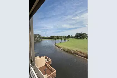 2620 Cove Cay Drive #307, Clearwater, FL 33760 - Photo 4