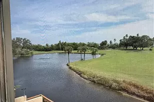 2620 Cove Cay Dr, Clearwater, FL 33760 - Photo 4
