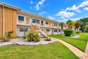 5940 21st St N, Saint Petersburg, FL 33714 - Photo 2