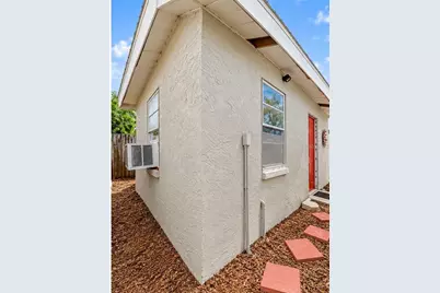 7606 Alvina Street, Tampa, FL 33625 - Photo 28