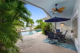 11280 5th St E, Treasure Island, FL 33706 - Photo 36