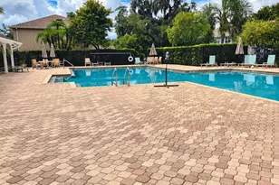 5866 Fishhawk Ridge Dr, Lithia, FL 33547 - Photo 8