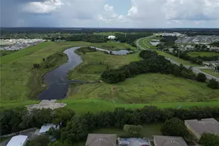 36100 Lake Chase Blvd, Zephyrhills, FL 33541 - Photo 22