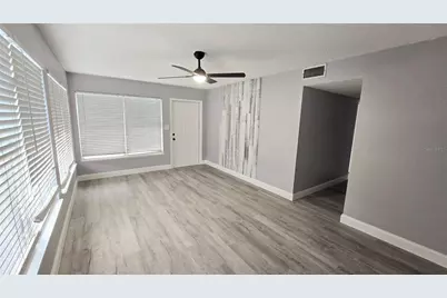 111 145th Avenue E #4, Madeira Beach, FL 33708 - Photo 14