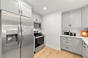 4318 Helena St NE, Saint Petersburg, FL 33703 - Photo 8