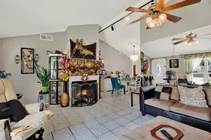 9309 Ashfield Ct, Tampa, FL 33615 - Photo 2