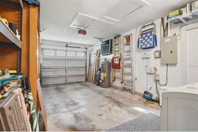 8430 7th Street N, Saint Petersburg, FL 33702 - Photo 30