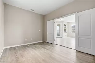 9237 C Wellstone Dr, Land O Lakes, FL 34638 - Photo 2