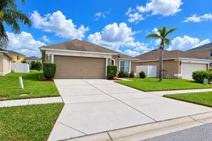 27846 Breakers Dr, Wesley Chapel, FL 33544 - Photo 1