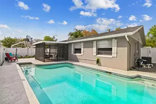 7607 Woodland Oaks Ct, Tampa, FL 33615 - Photo 24