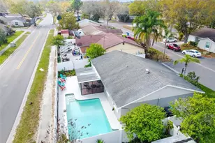 7607 Woodland Oaks Ct, Tampa, FL 33615 - Photo 30