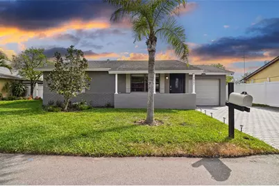 7607 Woodland Oaks Court, Tampa, FL 33615 - Photo 1