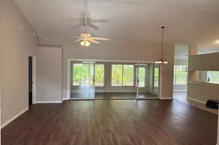 1306 Eveningside Ct, Trinity, FL 34655 - Photo 12