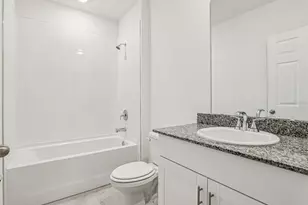 12550 Hourglass Wy, Dade City, FL 33525 - Photo 10