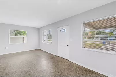 172 38th Avenue SE, Saint Petersburg, FL 33705 - Photo 6