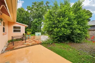 1740 Cleveland St, Clearwater, FL 33755 - Photo 32