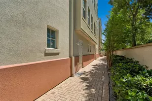 650 Siren Wind Ln, Clearwater, FL 33756 - Photo 4