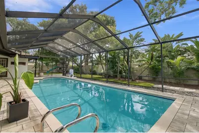 4109 Crosswater Drive, Tampa, FL 33615 - Photo 4