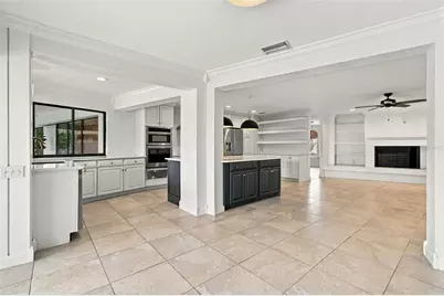 4109 Crosswater Drive, Tampa, FL 33615 - Photo 16