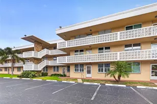 4915 Bay St NE, Saint Petersburg, FL 33703 - Photo 1