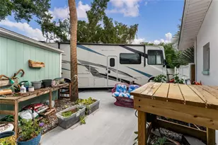 4785 Butterfly Pl NE, Saint Petersburg, FL 33703 - Photo 36