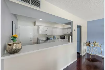 2401 Bayshore Boulevard #203, Tampa, FL 33629 - Photo 18