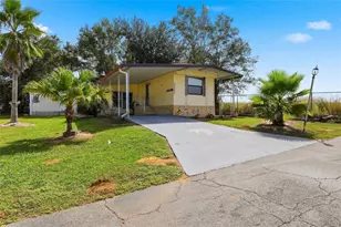 10004 Hamp Dr, Dade City, FL 33525 - Photo 1