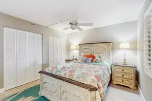 18400 Gulf Blvd, Indian Shores, FL 33785 - Photo 10