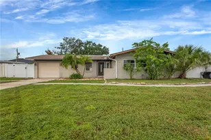 6320 Fairway Blvd, Apollo Beach, FL 33572 - Photo 8