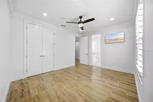 4835 W Bay Villa Ave, Tampa, FL 33611 - Photo 30
