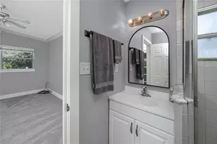 1714 55th St S, Gulfport, FL 33707 - Photo 22