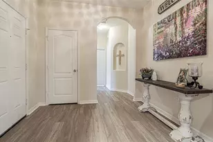 1123 Bensbrooke Dr, Wesley Chapel, FL 33543 - Photo 6