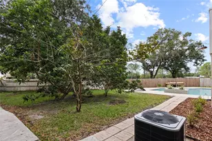 15804 Ironware Pl, Tampa, FL 33624 - Photo 48